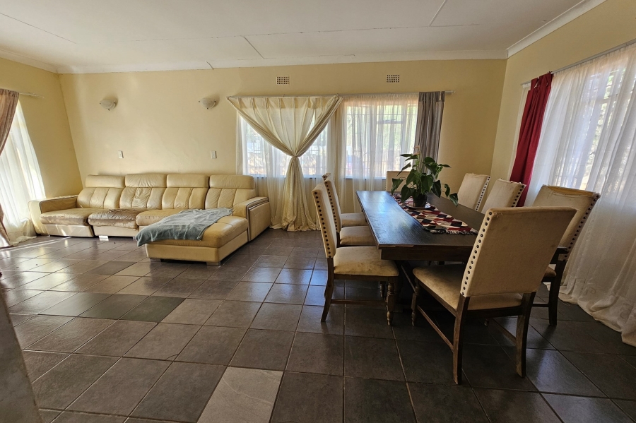 To Let 3 Bedroom Property for Rent in Protea Park North West